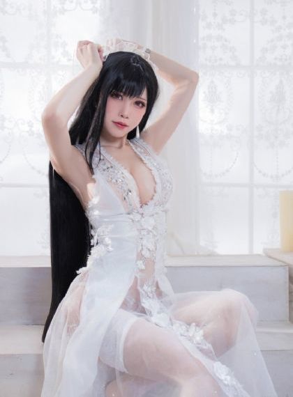笼中女